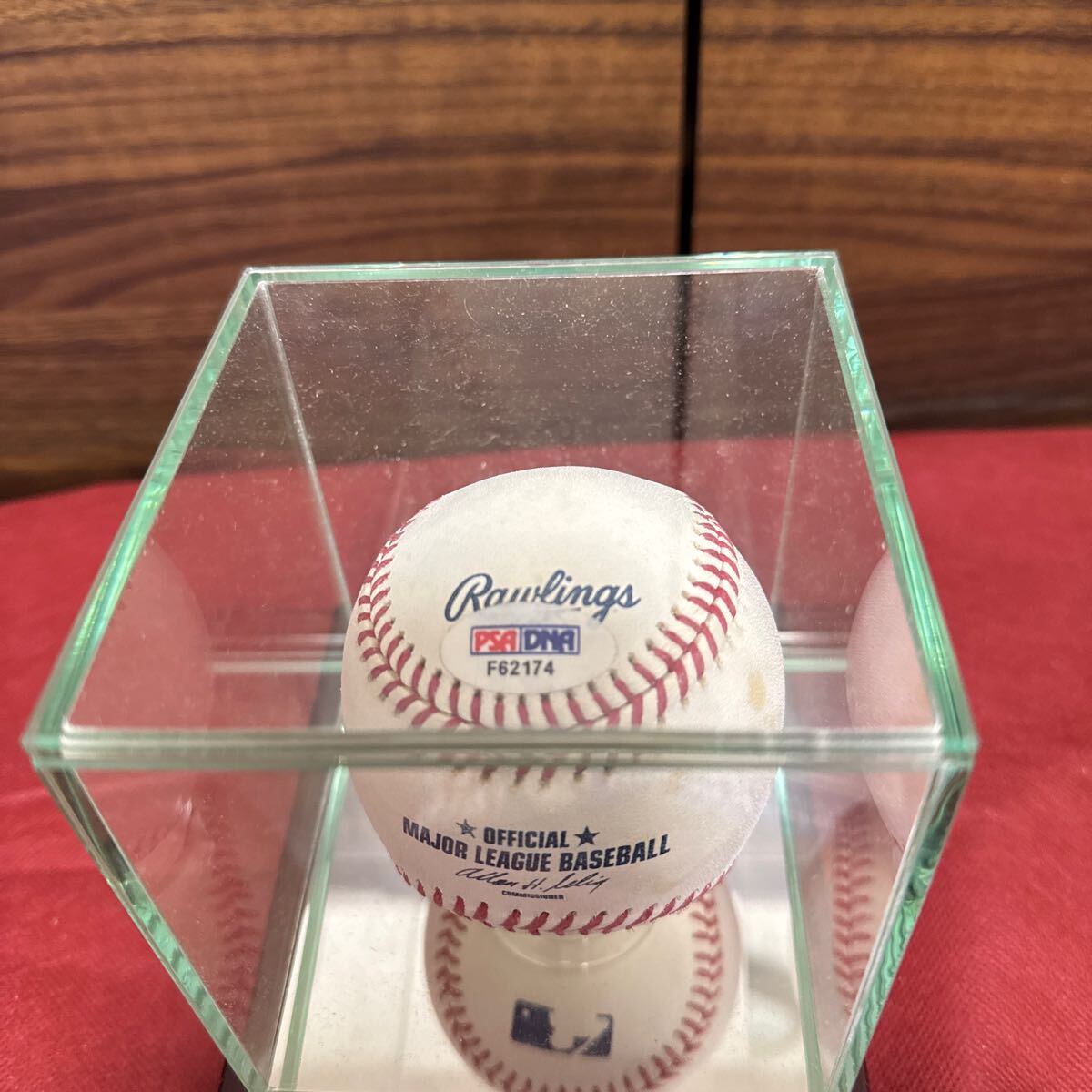psa鑑定品】松坂大輔 直筆サインボール プロ野球 ケース付 野球 psa鑑定品】松坂大輔 直筆サインボール プロ野球 ケース付 野球