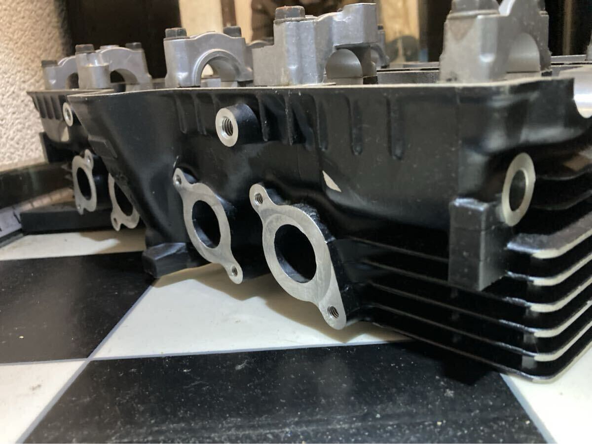 激レアCBX400FF CBX CBX400 2型 新品シリンダーヘッド CBR400F 激レアCBX400FF CBX CBX400 2型 新品シリンダーヘッド CBR400F