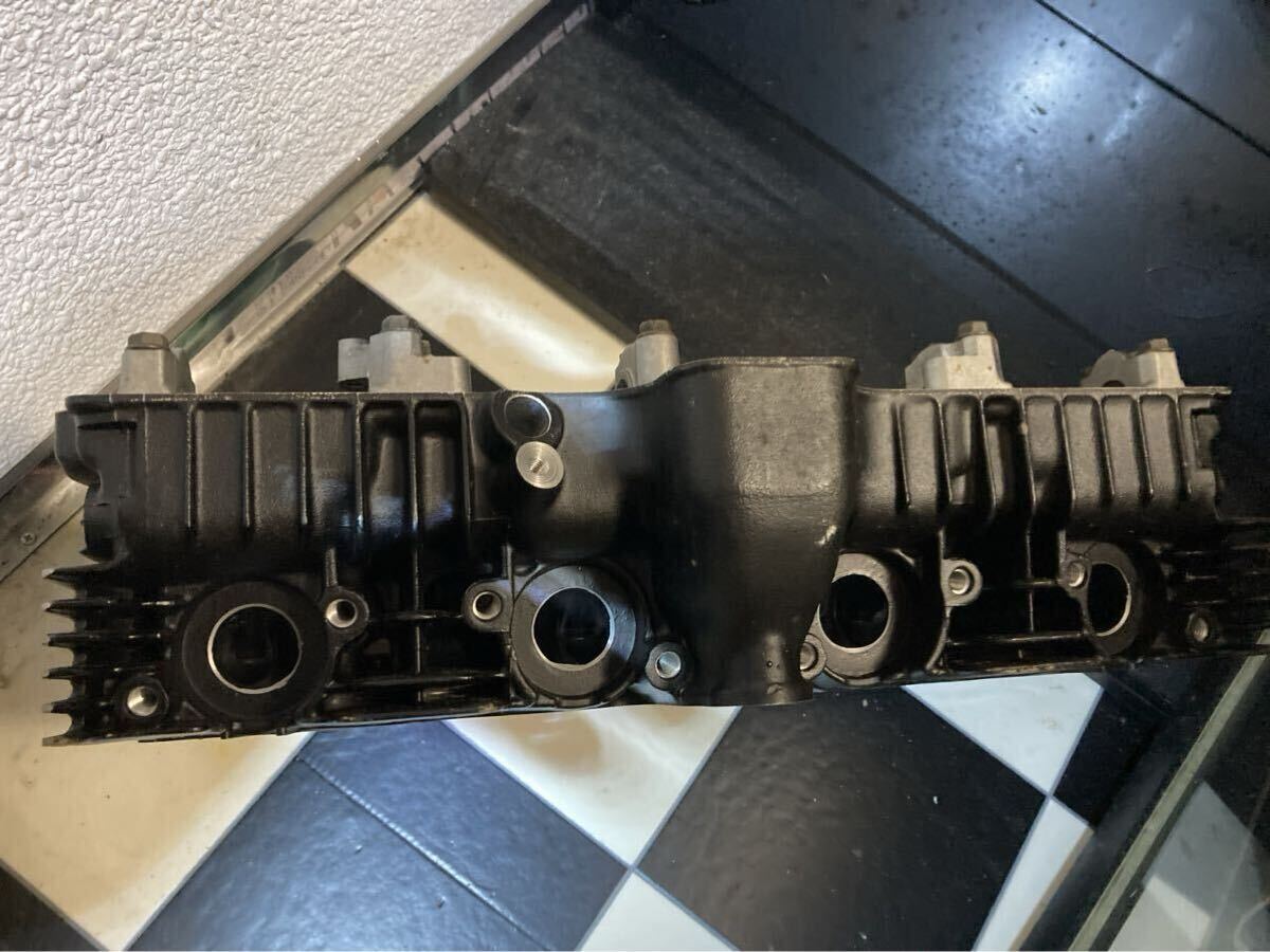 激レアCBX400FF CBX CBX400 2型 新品シリンダーヘッド CBR400F 激レアCBX400FF CBX CBX400 2型 新品シリンダーヘッド CBR400F