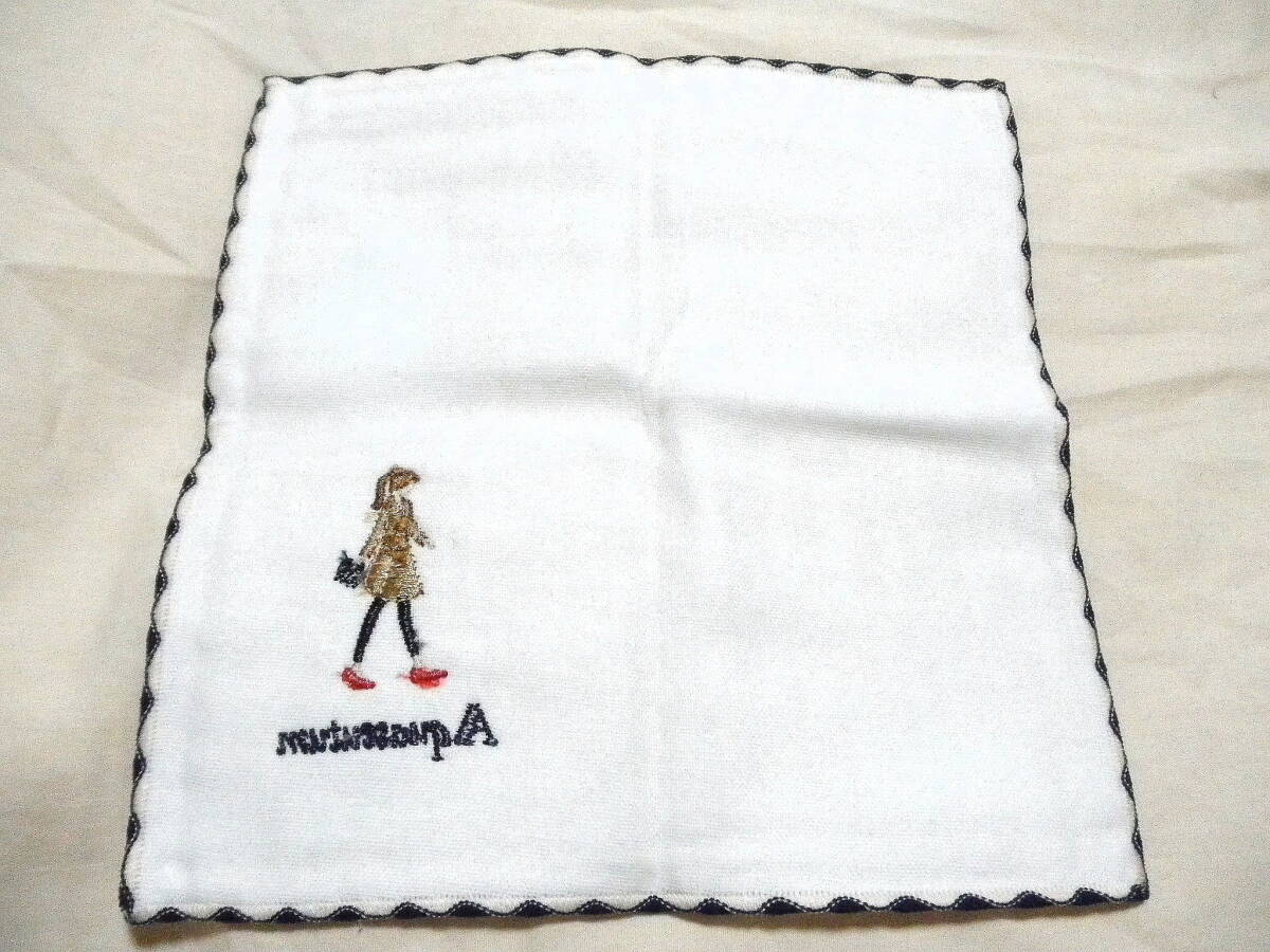 新品 即決 Aquascutum LONDON アクアスキュータムロンドン 白系 ダブルガーゼ タオル ハンカチ 刺繍 20×20◆ 未使用 タグ付 送料140円から