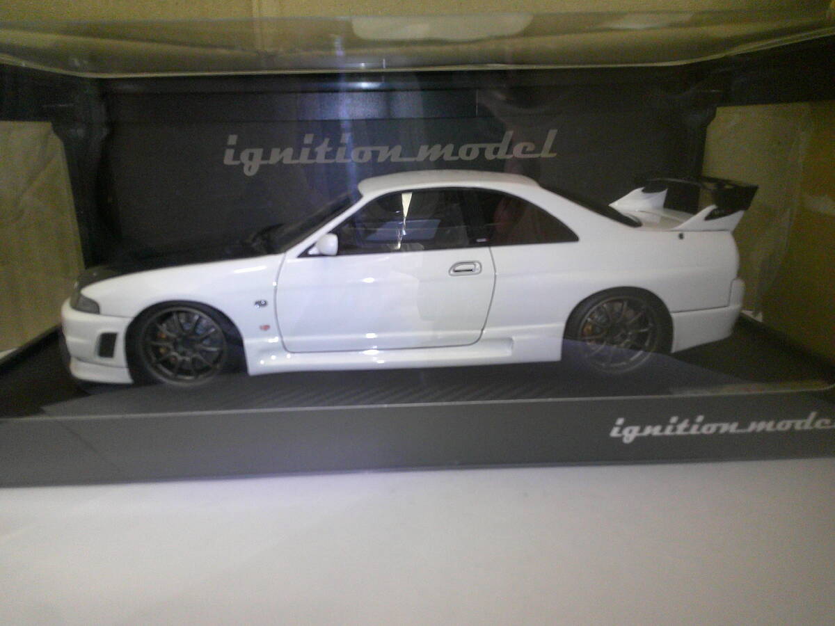 イグニッションモデル NISSAN SKYLINE GT-R R33 ホワイト イグニッションモデル NISSAN SKYLINE GT-R R33 ホワイト