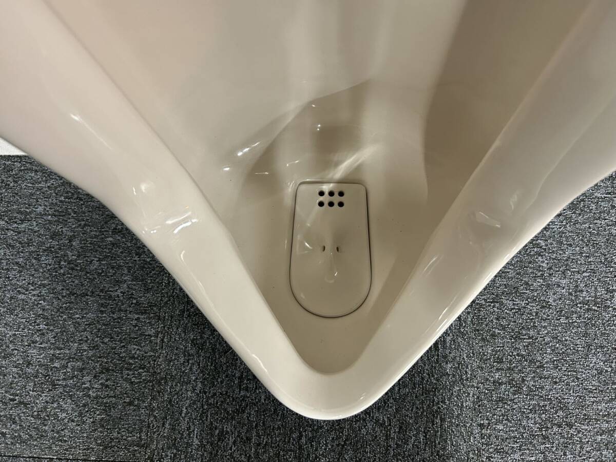 中古】TOTO 男性用トイレ 便器「U307C」床置床排水小便器☆#SC1 中古】TOTO 男性用トイレ 便器「U307C」床置床排水小便器☆#SC1