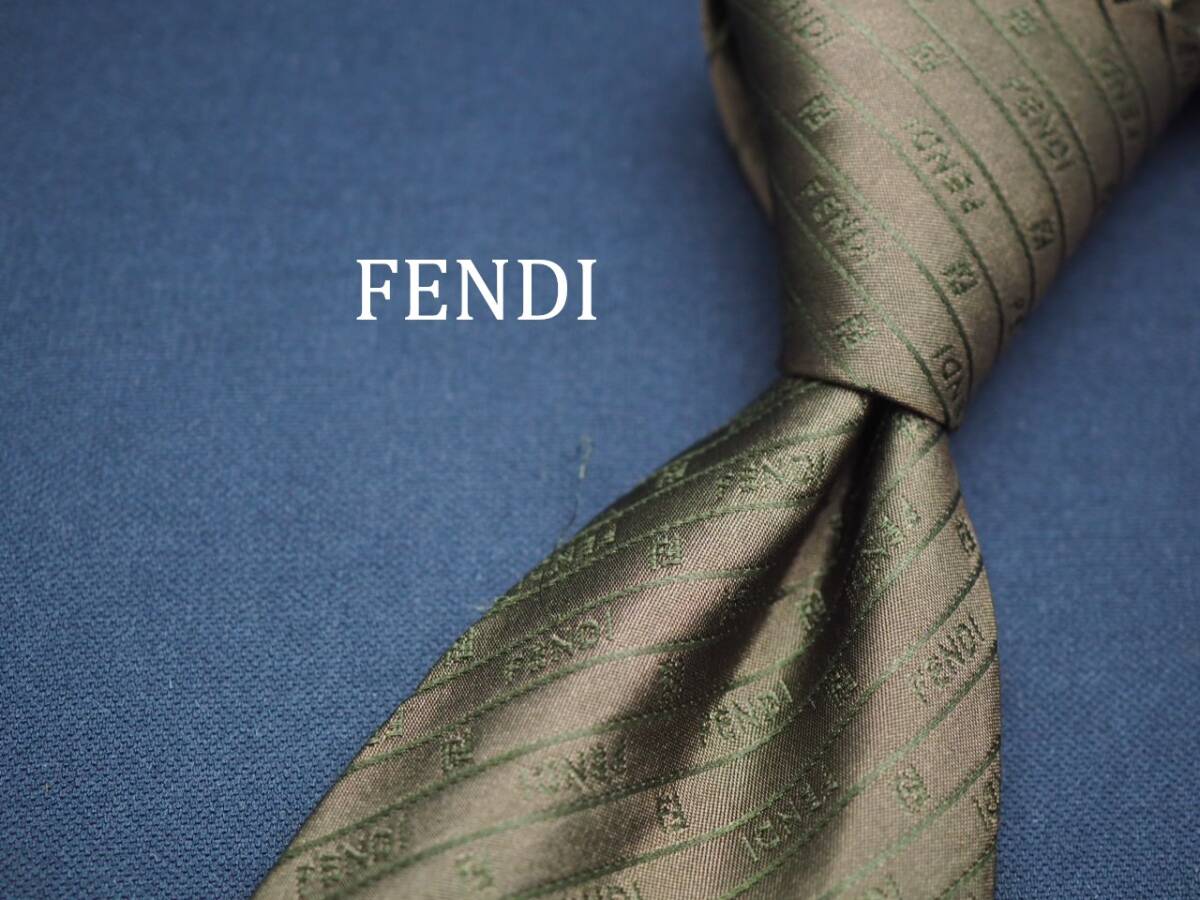 美品【FENDI フェンディ】 C1338 ロゴ SILK ブランド ネクタイ 古着 良品