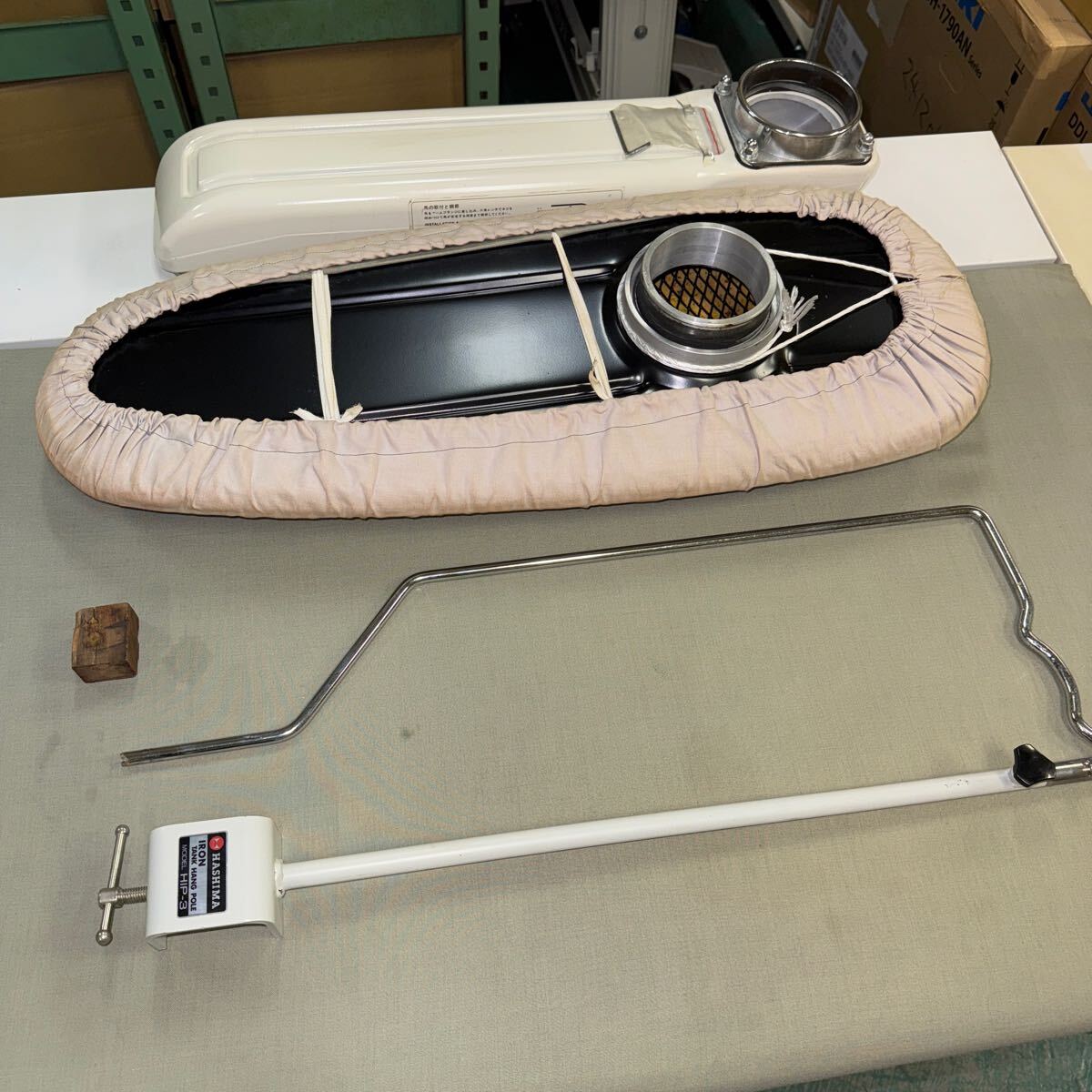 25011407 NAOMOTO ナオモト FB アイロン仕上げ台 100v 50Hz 動作 25011407 NAOMOTO ナオモト FB アイロン仕上げ台 100v 50Hz 動作