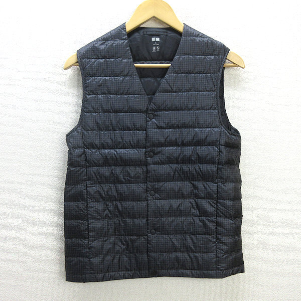 Q■ユニクロ/UNIQLO ウルトラライト ダウンベスト/インナー■千鳥格子柄/黒【メンズS】MENS/61【中古】