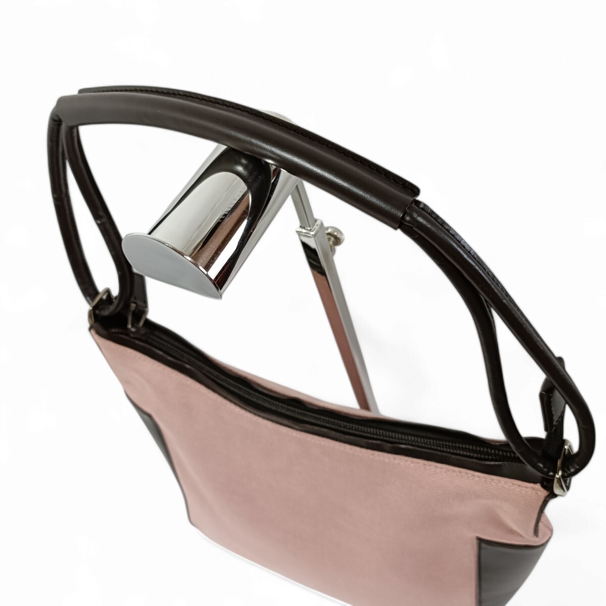 【美品】 正規品 GUCCI グッチ ワンショルダーバッグ ピンク キャンバス 黒 ブラック レザー 革 バイカラー ハンドバッグ かばん 鞄 レトロ