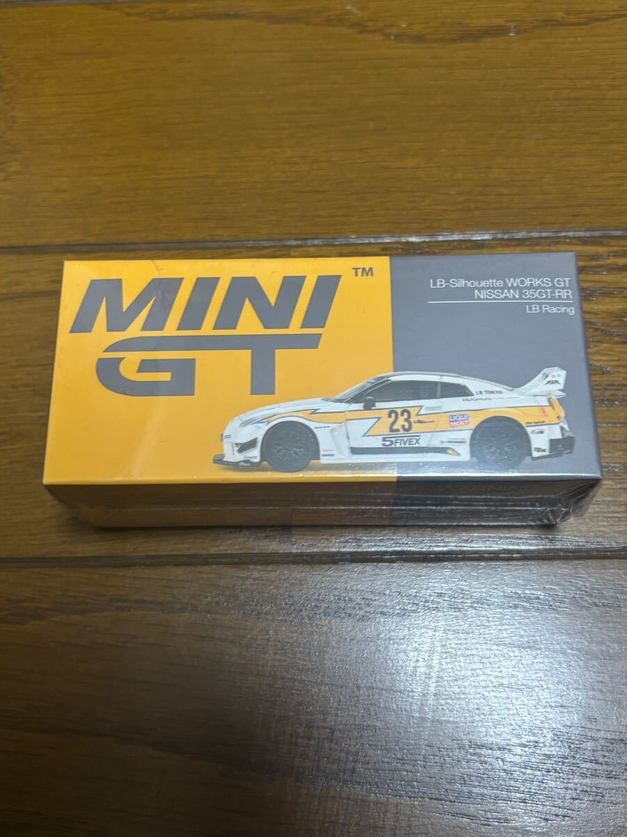 ミニカー 1/64 LB ニッサン GTR35GT-RR Ver.1 #23 528# MINIGT シュリンク付き