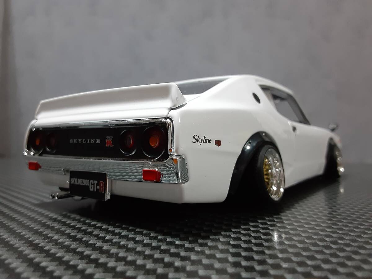 Maisto 1/24 日産スカイライン 2000GT-R (KPGC110) ケンメリ