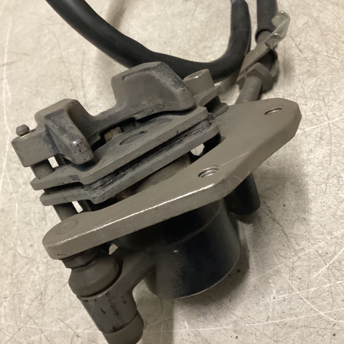 j16-8 スズキ アドレス125 DT11A フロントブレーキキャリパーマスターシリンダー　動(dòng)作確認(rèn)済み 純正部品