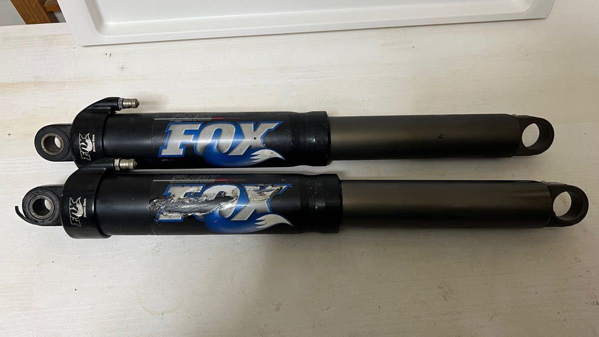 スノーモービル エアーサスペンションフロント左右FLOAT FOX スノーモービル エアーサスペンションフロント左右FLOAT FOX