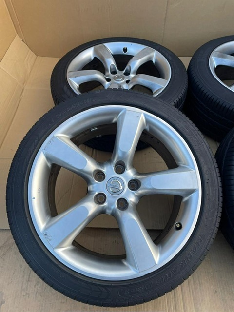ホイール付タイヤ4本セット)) フェアレディZ Z33 純正アルミ