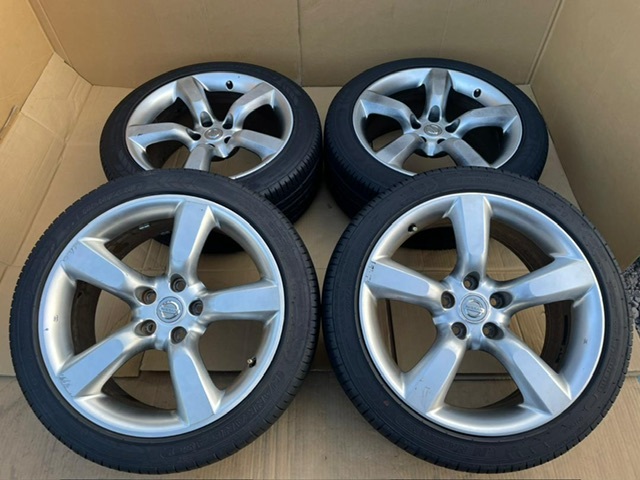 ホイール付タイヤ4本セット)) フェアレディZ Z33 純正アルミ ホイール付タイヤ4本セット)) フェアレディZ Z33 純正アルミ