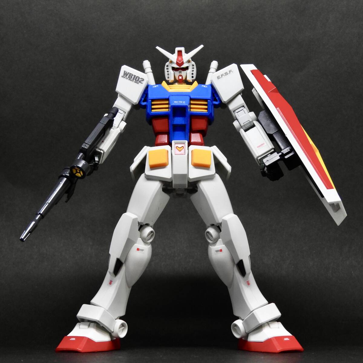 EG ガンダム 全塗装＋一部改造 / ガンプラ 完成品