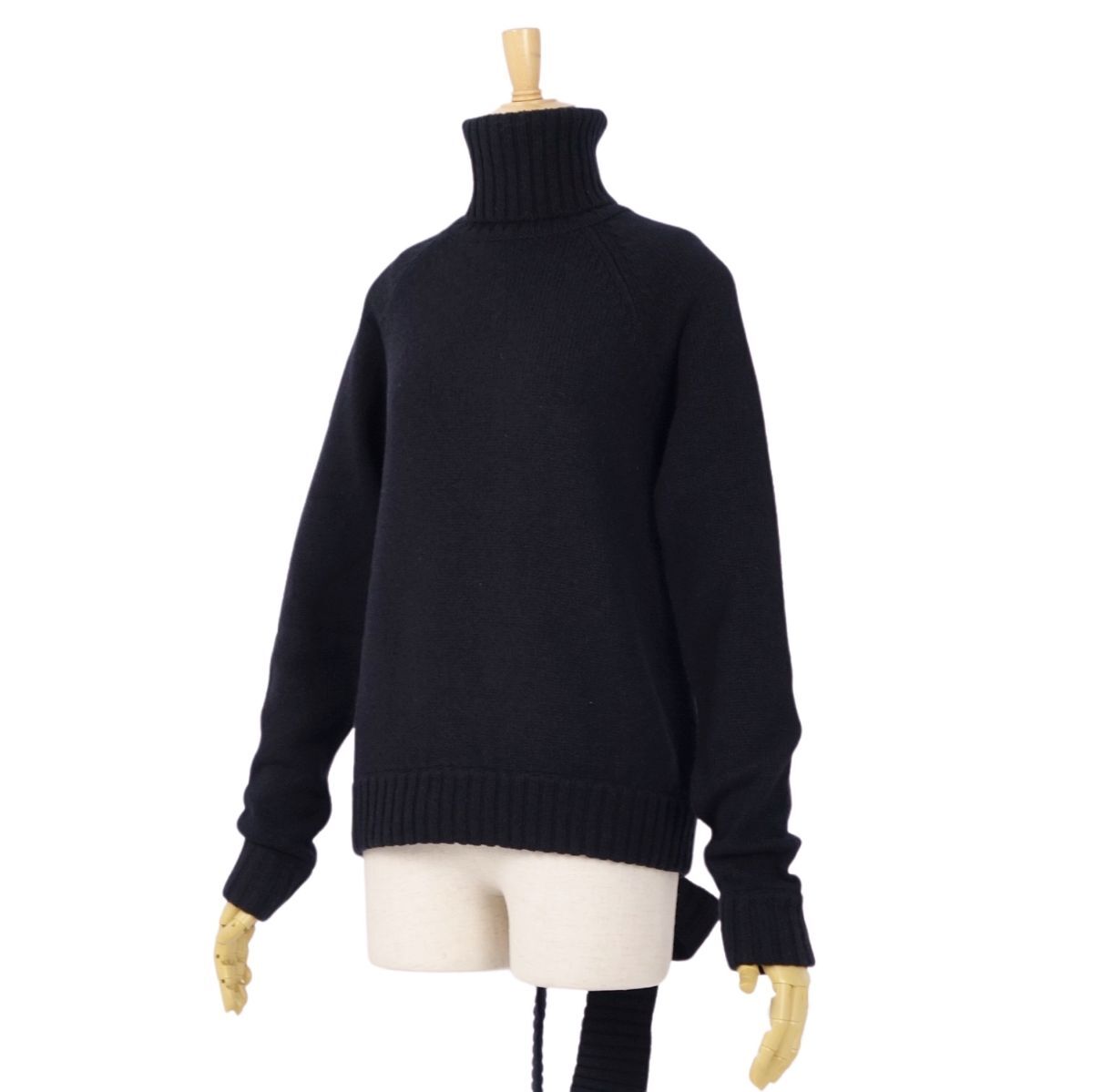 美品 ロエベ LOEWE ニット セーター 裾リボン タートルネック カシミヤ トップス レディース イタリア制 L ネイビー cf12de-rm10e28552