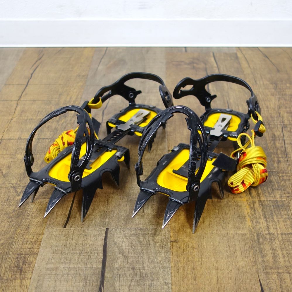 グリベル GRIVEL G12 ニュークラシック クランポン アイゼン 12本爪 ストラップ式 ケース付き 登山 アウトドア cf12me-rk26y07452
