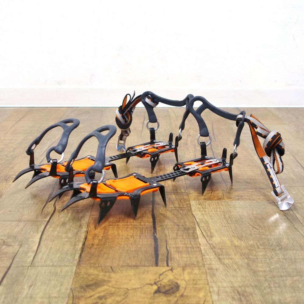 ペツル PETZL 12本爪 アイゼン クランポン ストラップ式 クライミング 登山 アウトドア ce01me-rk26y07752