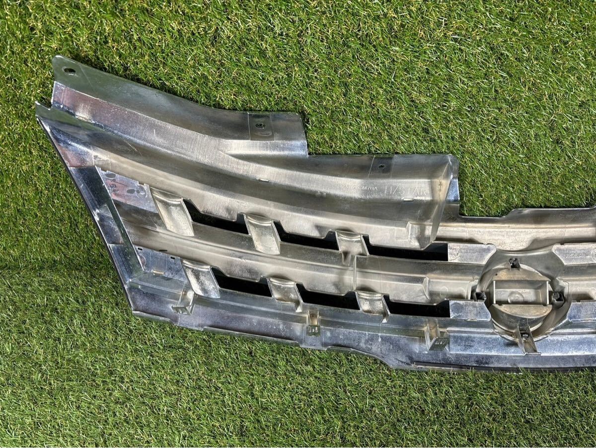 日産 プレサージュ TU31/TNU31 後期型 250ハイウェイスター 純正 フロントグリル 62310 CM70A【TE-24】_画像6