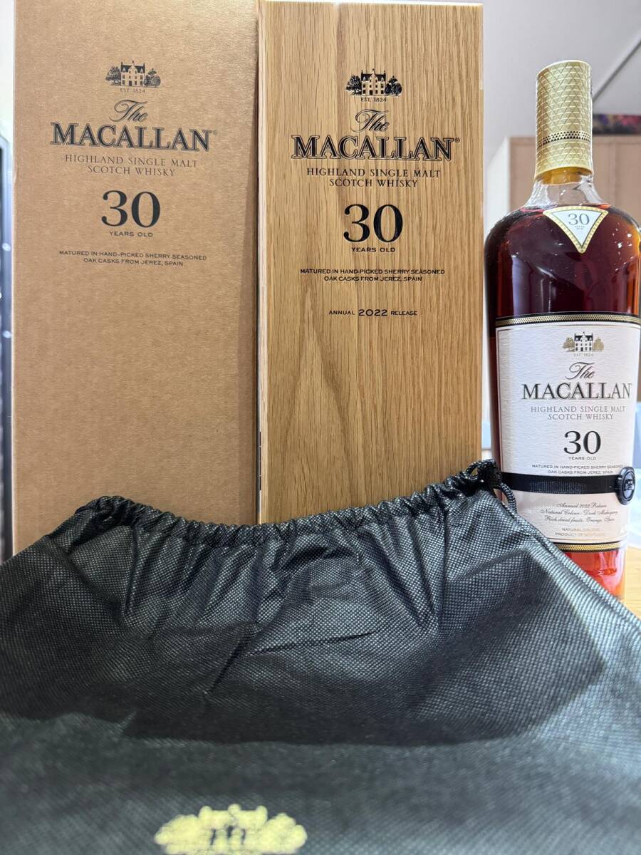 値下げしました マッカラン30年 木箱&外箱付き - ウイスキー 値下げしました マッカラン30年 木箱&外箱付き - ウイスキー