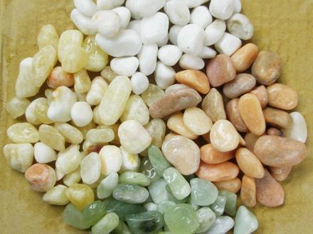 【送料無料の詰め合わせ】４色風水砂利　各５kg　10～15mm