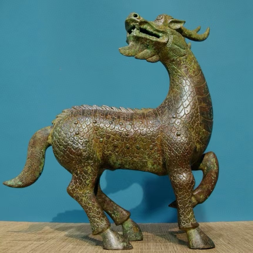 双龍戯珠塔香炉 香道具 仏具 工芸品 美術品 置物 双龍戯珠塔香炉 香道具 仏具 工芸品 美術品 置物