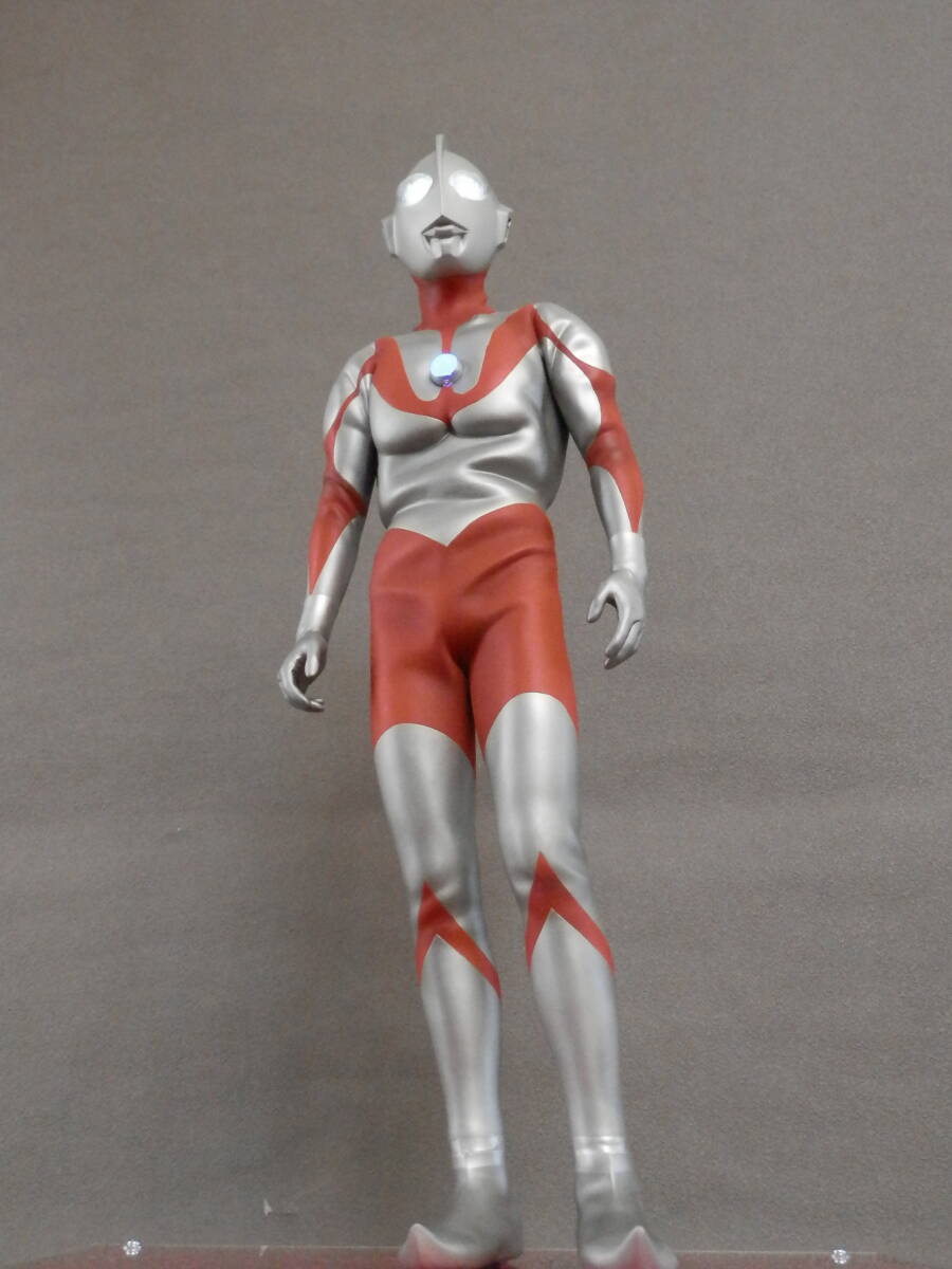 メガソフビフィギュア 初代ウルトラマンBタイプ・電飾完成品 メガソフビフィギュア 初代ウルトラマンBタイプ・電飾完成品