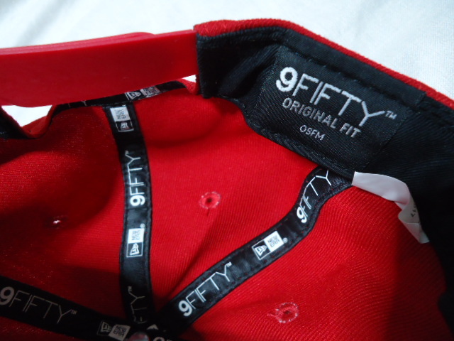 即決　ＵＳ　NEW ERA　FORD　フォード　帽子　赤色　美品　フラットツバ