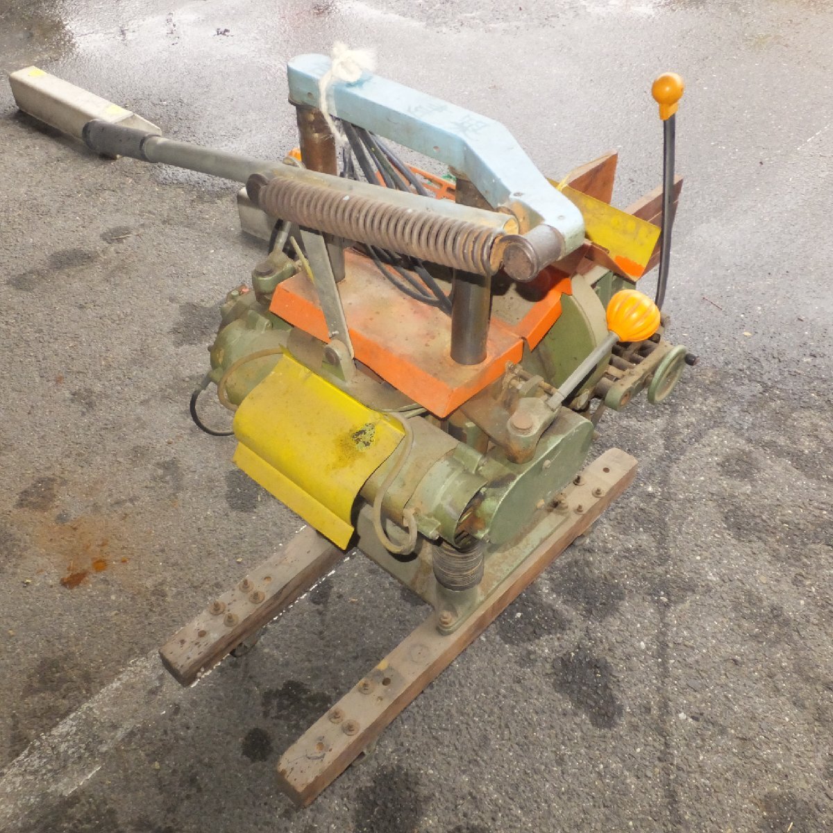岐阜発☆マキタ makita 小型ホゾキリ 5500S 縦 235mm 横 180mm 岐阜発☆マキタ makita 小型ホゾキリ 5500S 縦 235mm 横 180mm
