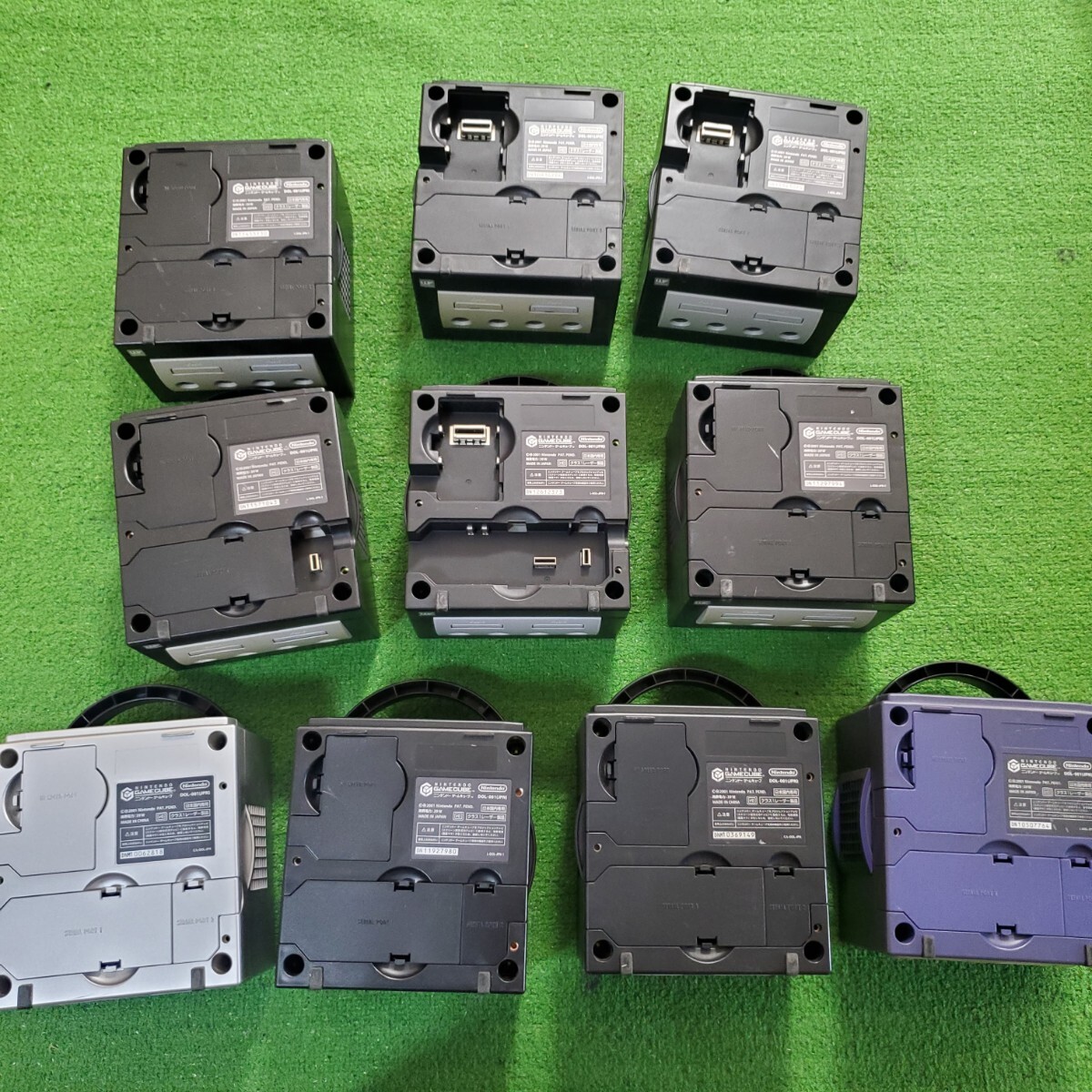 GAMECUBE ゲームキューブ 本体 10台 まとめ売り まとめて GAMECUBE ゲームキューブ 本体 10台 まとめ売り まとめて