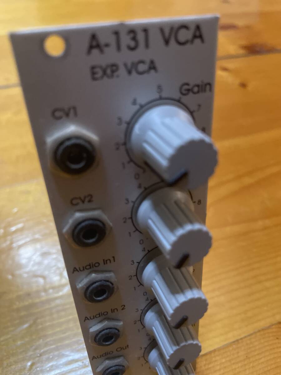 Doepfer A-131 VCA (exponential) евро подставка Eurorack модуль Module