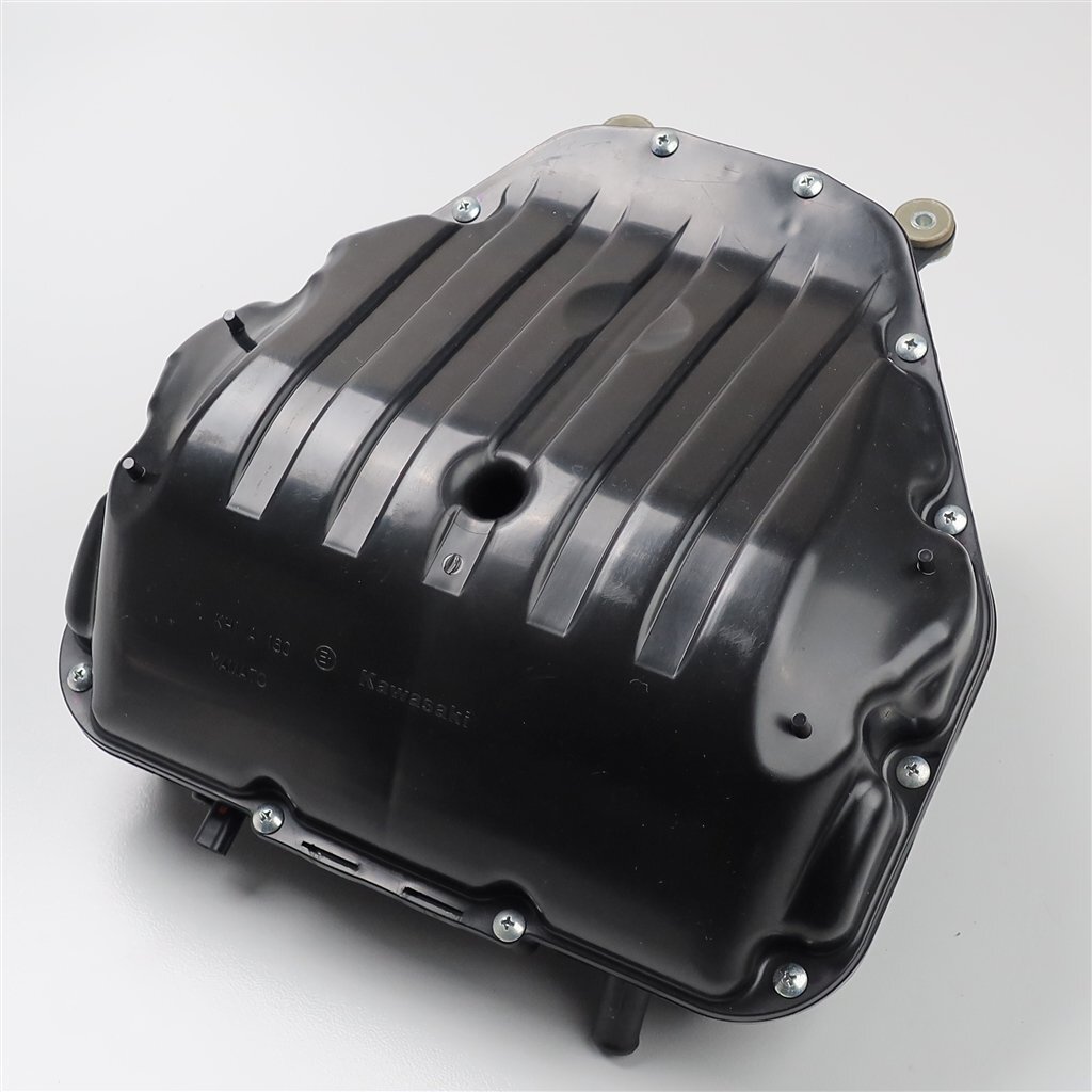 ♪Z900RS/ZR900C 純正加工 エアクリーナーボックス/ファンネル付 ♪Z900RS/ZR900C 純正加工 エアクリーナーボックス/ファンネル付