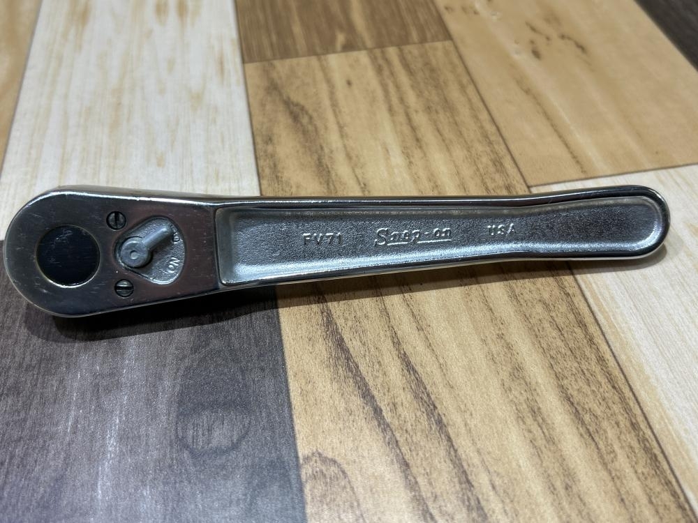 007◇おすすめ商品◇Snap-On 旧ロゴ3/8ラチェットラチェットハンドル FV71 塗装剥げあり