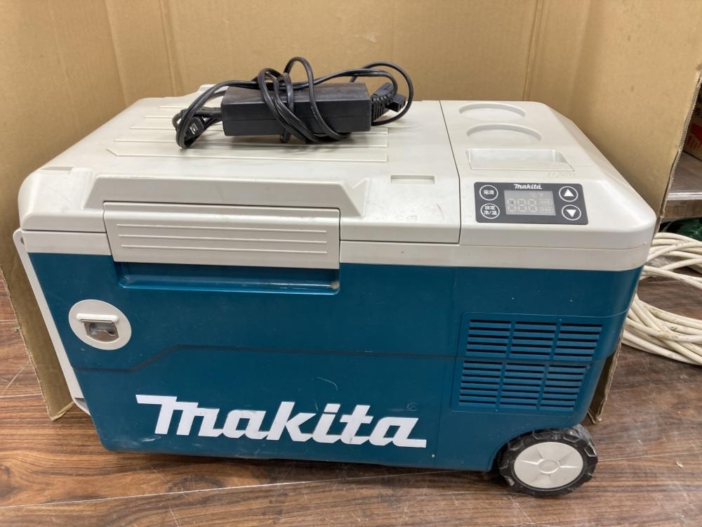 006□ジャンク品□マキタ 充電式保冷温庫 CW180D アダプタ付※温度上げ下げ遅い