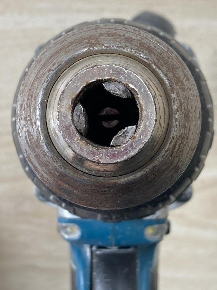 011* утиль *makita Makita заряжающийся шуруповерт DF481DZ * неподвижный товар 18V корпус только 