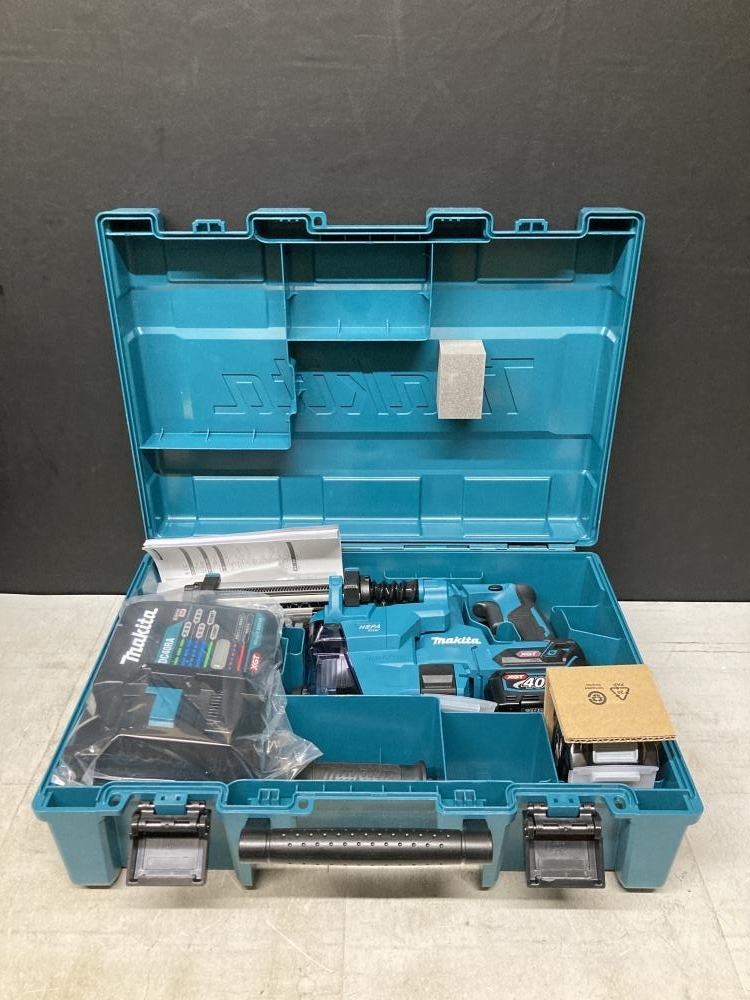 019■未使用品・即決価格■マキタ 20mm40Vmax充電式ハンマドリル HR010GRDXV