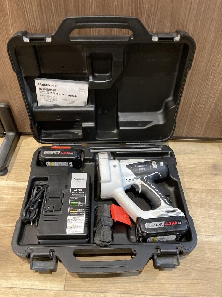 018★おすすめ商品★Panasonic 充電全ネジカッター EZ4540 バッテリー×2、充電器