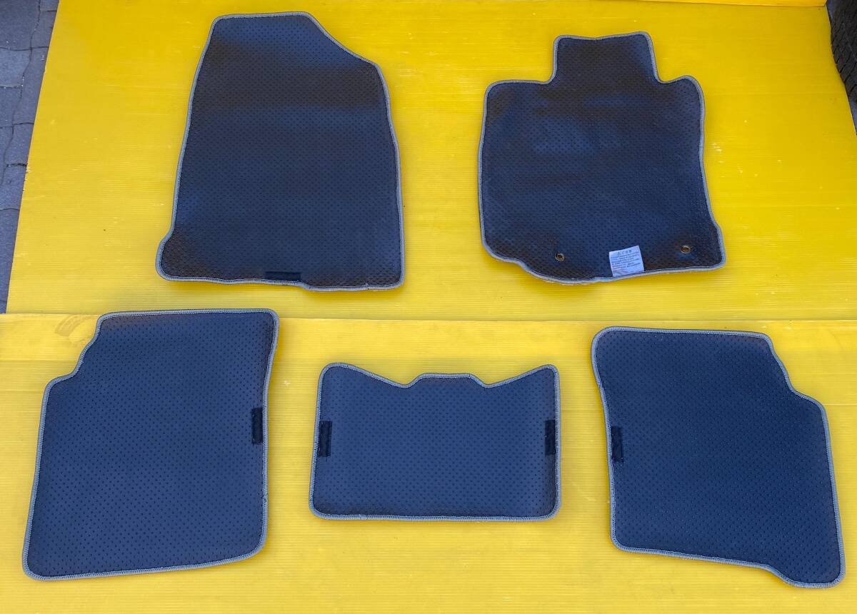 item_image_3