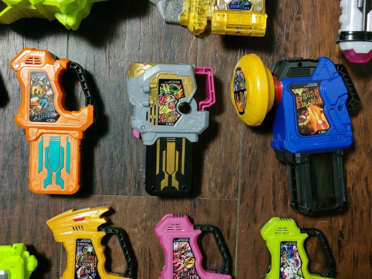 仮面ライダーエグゼイド DXゲーマドライバー ガシャット 仮面ライダーエグゼイド DXゲーマドライバー ガシャット