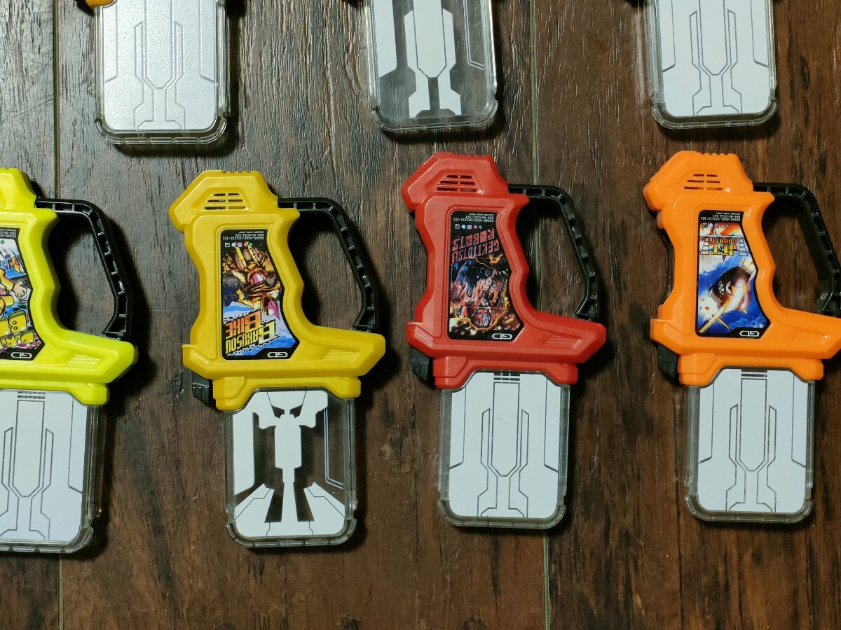 仮面ライダーエグゼイド DXゲーマドライバー ガシャット 仮面ライダーエグゼイド DXゲーマドライバー ガシャット