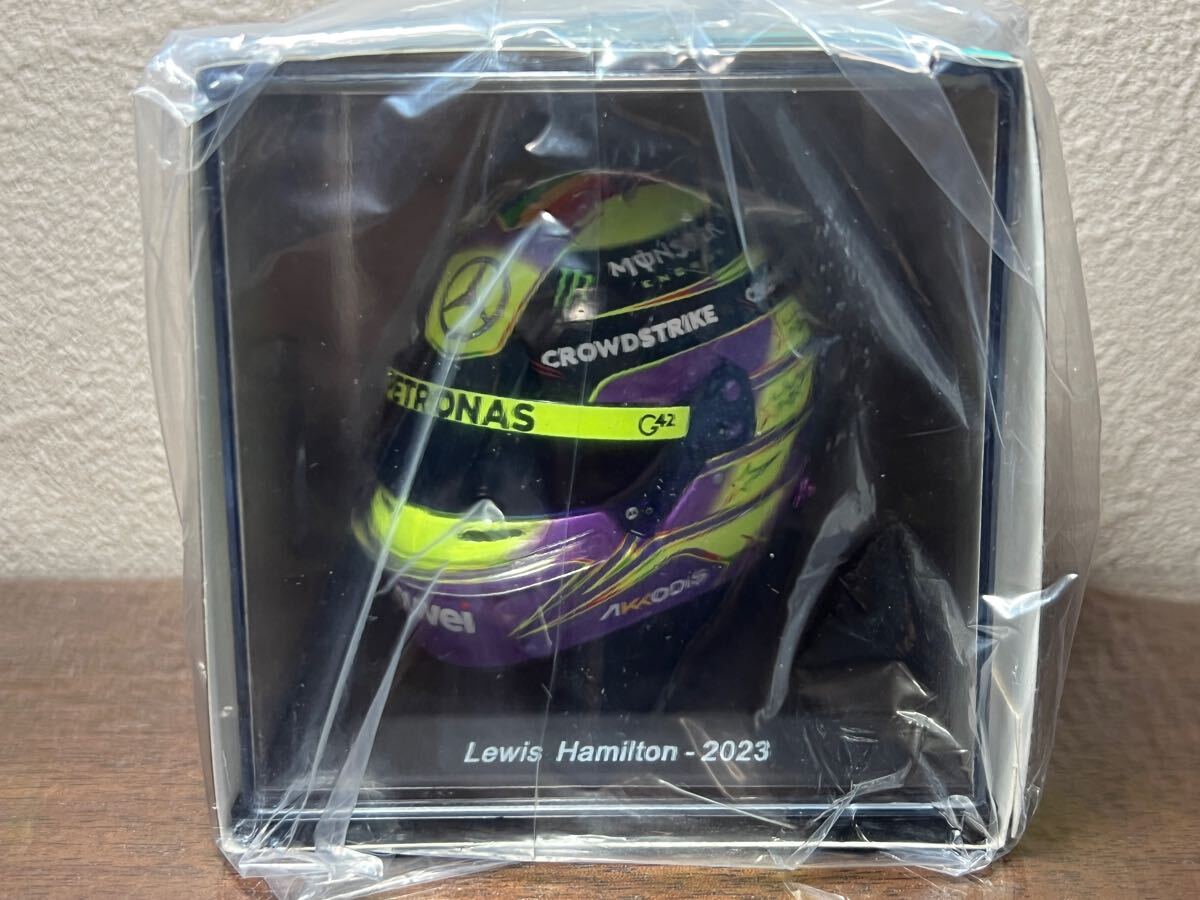海外 送料込み 高品質 ミハエル・シューマッハ F1 2001 300GPSPA 海外 送料込み 高品質 ミハエル・シューマッハ F1 2001 300GPSPA