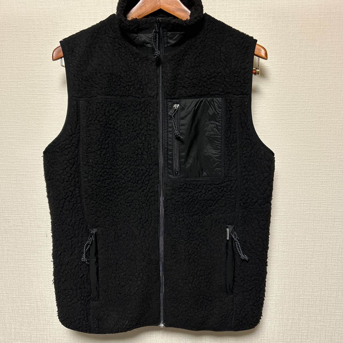 carhartt wip ボアフリースベスト　Sサイズ ジップアップ ジップベスト　ハイブリッド　カーハート
