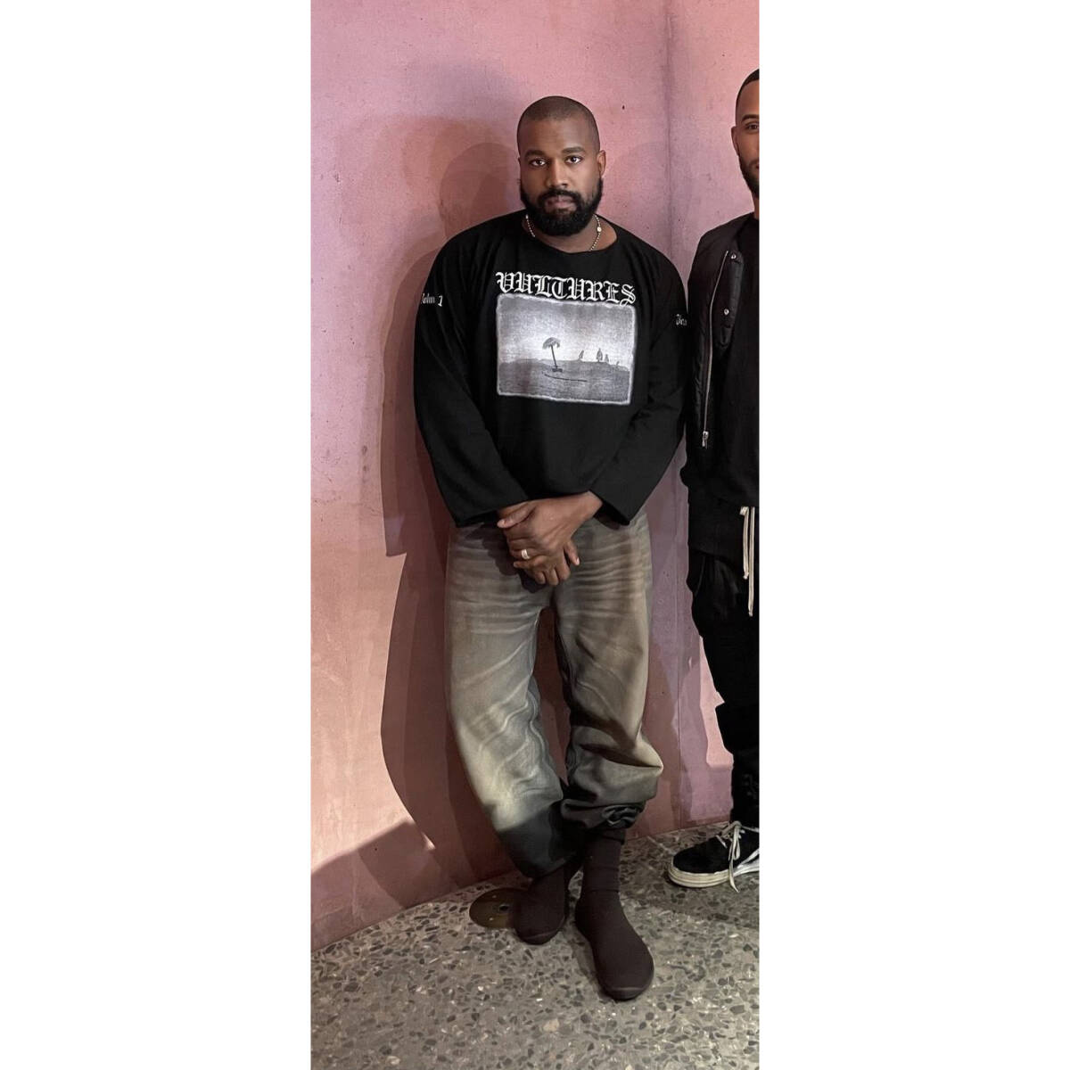新品未使用 Yeezy YZY PODS サイズ2 US9 - US10 5 Adidas Gosha 新品未使用 Yeezy YZY PODS サイズ2 US9 - US10 5 Adidas Gosha
