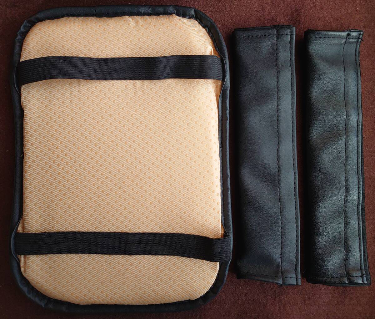 【美品】プジョー/Peugeot★シートベルト・パッド＆センター・アームレスト・パッド《三点セット》使用僅少◆レターパック発送▽現状渡し！_画像2