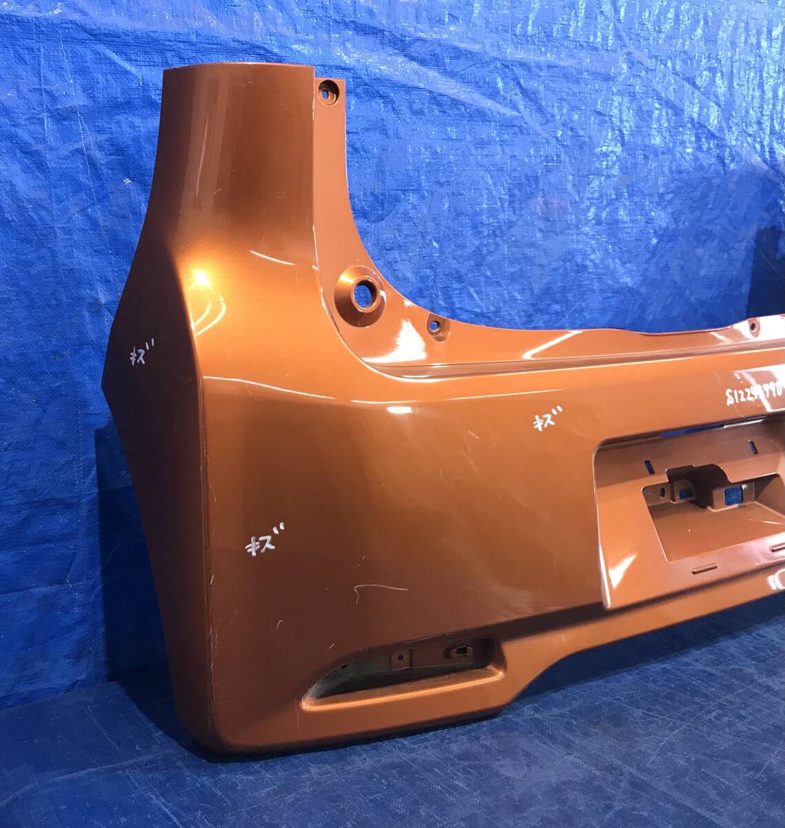 C3103 日産　デイズ　ハイウェイスター　B11W B21W リアバンパー　6410C559ZZ _画像2