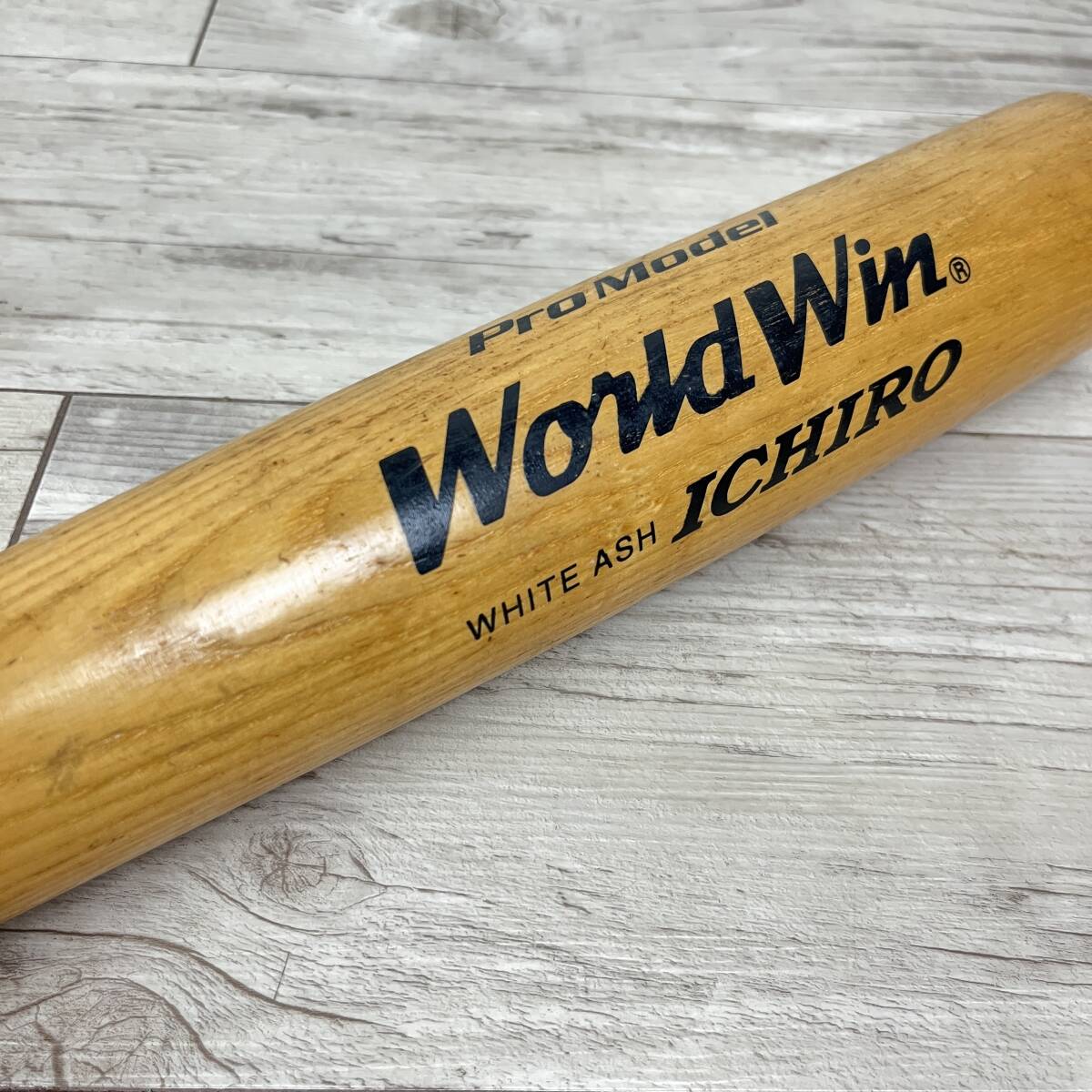 イチロー 直筆サイン入り 木製バット 貴重 希少 野球グッズ レア イチロー 直筆サイン入り 木製バット 貴重 希少 野球グッズ レア