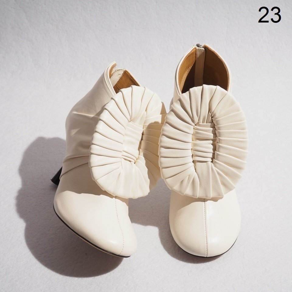 P6421P　▼LOEWE ロエベ▼　21AW PLEATED BUCKLE BOOT プリーツ バックル ショートブーツ ホワイト 36/23cm 秋～春 rb mks