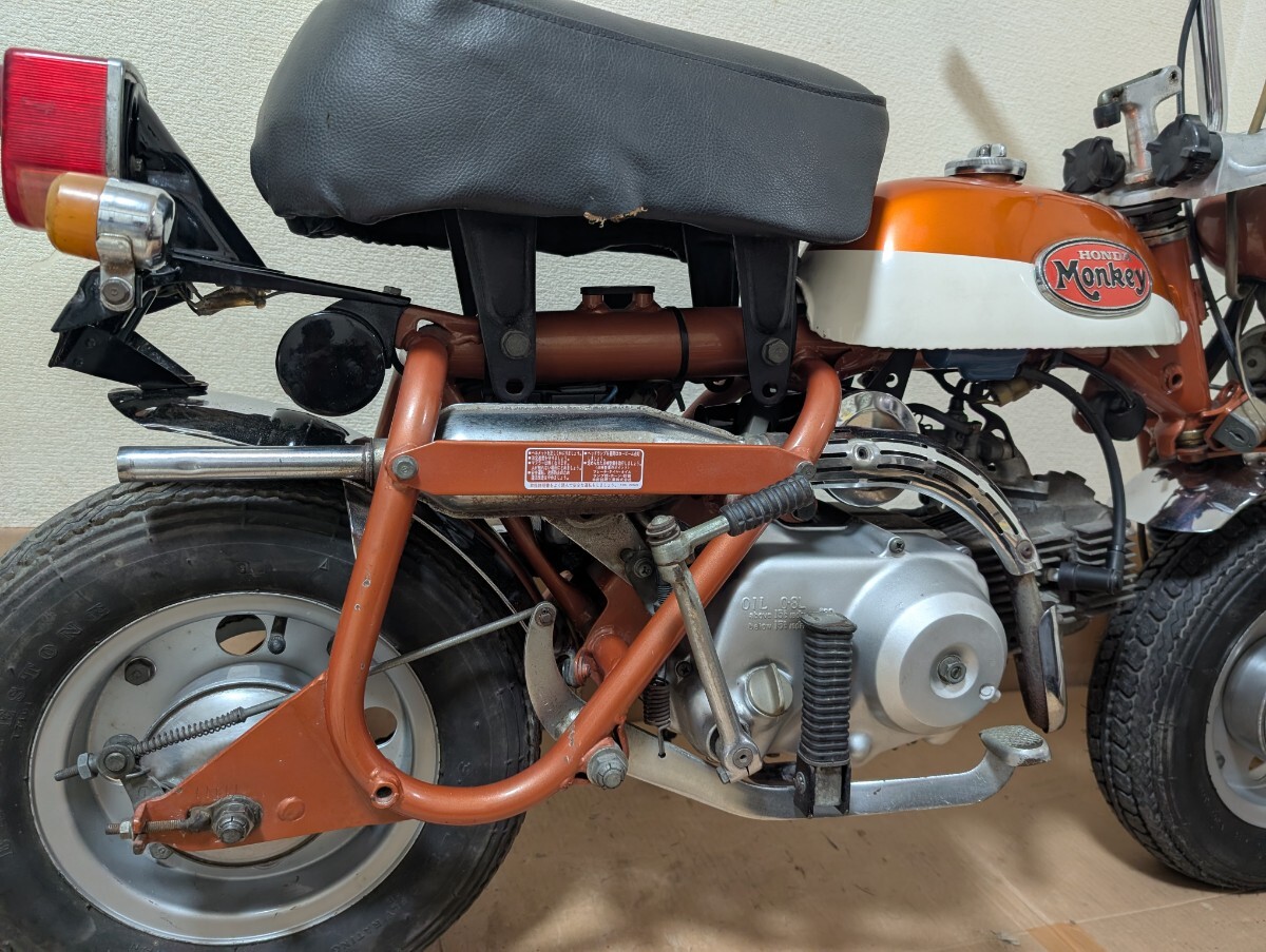 ホンダ モンキー Z50Z Z50A‐2000 始動OK レストアベース 書付き ホンダ モンキー Z50Z Z50A‐2000 始動OK レストアベース 書付き