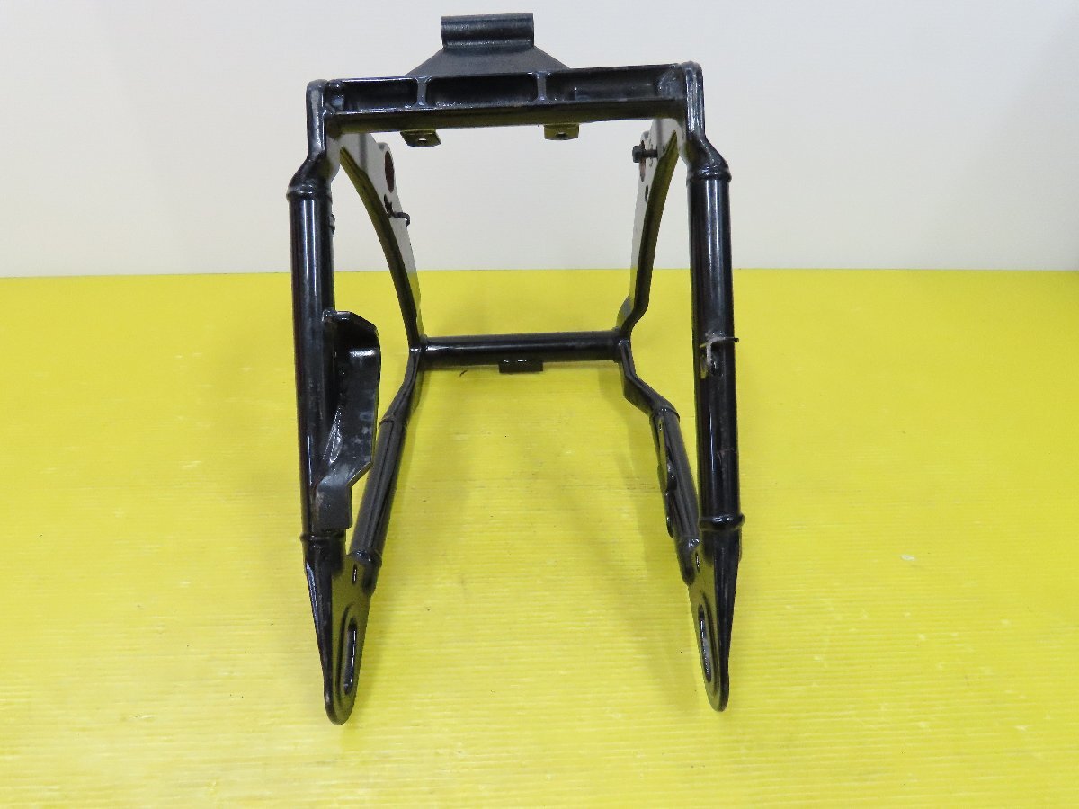 A25013J 純正TC.ソフテイル.リアスイングアーム#48423-00 00-05年FXST.FLST.ハーレー.HARLEY_画像8