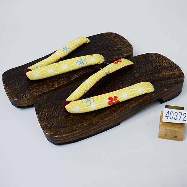 焼き桐下駄 女性用 特大 幅広 27cm Lサイズ フリーサイズ 適合サイズ26.0~27.5cm 黄色 レターパック便可 新品（株）安田屋 NO40372 NO40347