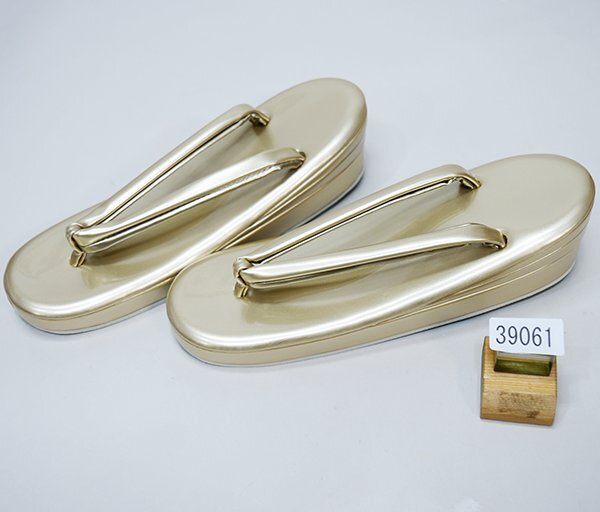 草履 単品 三段草履 無地 合皮 LL/3L シャンパンゴールド 新品 (株) 安田屋 NO39061