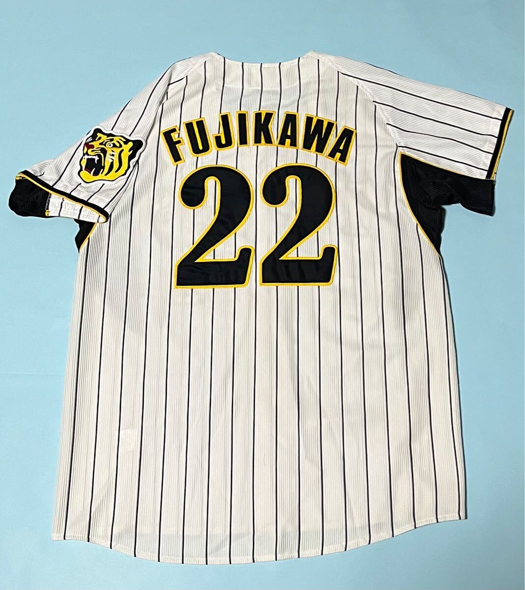 送料無料 即決 阪神タイガース 藤川球児投手ユニフォーム 2007 送料無料 即決 阪神タイガース 藤川球児投手ユニフォーム 2007